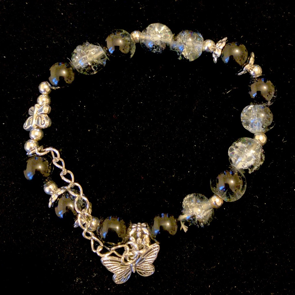 Black & silver butterfly bracelet #gothic #fairycore
18cm/7.09in